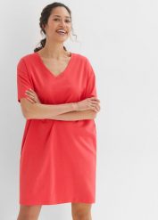 Sukienka shirtowa z dekoltem w serek, oversized (2 szt.). Niebieskie sukienki bonprix, bez wzorów, bez kołnierzyka, bez ramiączek. Za 97.99 zł.