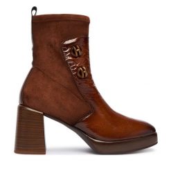 Botki Hispanitas. Brązowe botki Hispanitas, bez wzorów, bez obcasa, na słupku, bez zapięcia. Za 749.99 zł.