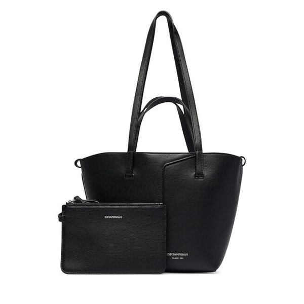 Torebka Emporio Armani. Czarne torebki klasyczne Emporio Armani, bez wzorów, bez dodatków. Za 2,069.00 zł.