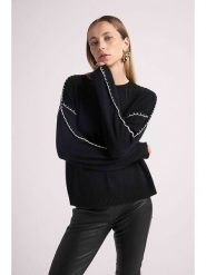 Maison Héritage Cashmere Kaszmirowy sweter w kolorze czarnym rozmiar: L/XL. Czarne swetry Maison Héritage Cashmere, l, bez wzorów, z kaszmiru, bez ramiączek. Za 459.04 zł.