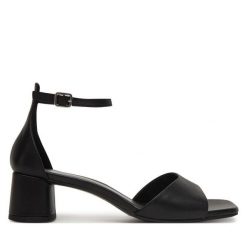 Sandały Vagabond Shoemakers. Czarne sandały Vagabond Shoemakers, bez wzorów, bez obcasa, na słupku, bez zapięcia. Za 539.99 zł.