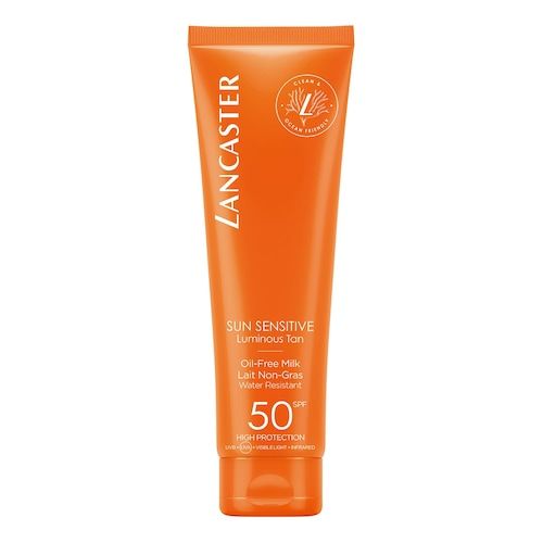 Lancaster - Beztłuszczowe mleczko Do Ciała Spf50 - Sun Sensitive Oil Free Bm Spf 50 150ml - Dla Kobiet. Balsamy i kremy do ciała Lancaster. Za 185.00 zł.