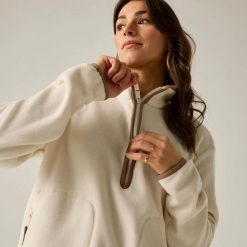 Damska bluza polarowa Frankie Half Zip. Czerwone bluzy Regatta, l, bez wzorów, z materiału, bez kaptura. Za 212.00 zł.