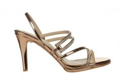 Sandały Bayla-187 587-1123 Rose 187043, Różowe złoto, Skóra ekologiczna - 41. Żółte sandały Bayla, bez wzorów, z lakierowanej skóry, biznesowe, bez obcasa, bez zapięcia. W wyprzedaży za 116.10 zł.