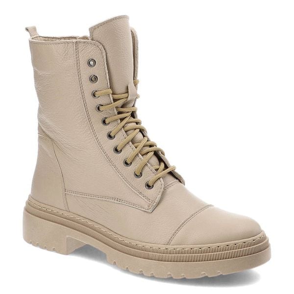 Beżowe Botki Damskie Wasak Wygodne Obuwie. Brązowe botki Wasak, na jesień, z aplikacjami, ze skóry, bez obcasa, na płaskiej podeszwie, bez zapięcia. Za 309.00 zł.