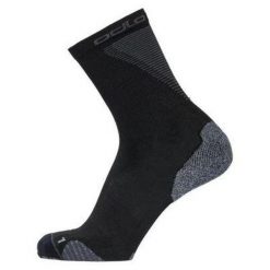 Skarpetki do biegania Odlo CERAMICOOL RUN. Czarne skarpety Odlo, bez wzorów. Za 82.00 zł.