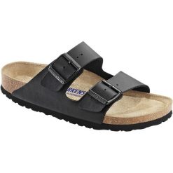 Klapki turystyczne uniseks Birkenstock Arizona 551251 Black. Czarne klapki Birkenstock, bez wzorów, z materiału, bez obcasa. Za 562.00 zł.
