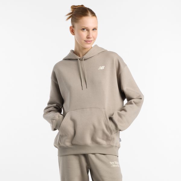 Bluza damska New Balance WT51947DOK – beżowa. Brązowe bluzy New Balance, l, bez wzorów, z bawełny, z kapturem. Za 199.99 zł.