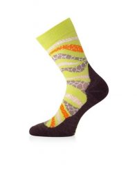 Skarpety merino WLF. Czerwone skarpety LASTING, bez wzorów, z elastanu. Za 63.00 zł.