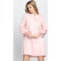 Różowa Sukienka Saving Grace. Czerwone sukienki Born2be, m, bez wzorów, bez kołnierzyka, bez ramiączek, mini, rozkloszowane. Za 39.99 zł.