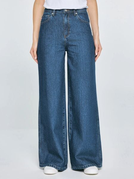 Jeansy damskie z szeroką nogawką granatowe Emily 532. Niebieskie jeansy Big Star, l, bez wzorów, z podwyższonym stanem. Za 349.99 zł.