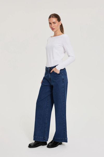 Jeansy z szerokimi nogawkami niebieskie. Niebieskie jeansy MOODO, l, bez wzorów. Za 149.99 zł.