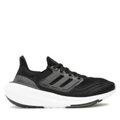 Buty do biegania adidas. Czarne obuwie sportowe Adidas, bez zapięcia, do biegania. Za 519.99 zł.