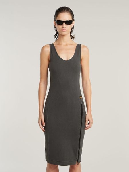 G-Star Sukienka w kolorze antracytowym rozmiar: M. Czarne sukienki G-Star, m, bez wzorów, z bawełny, retro, bez kołnierzyka, bez ramiączek, midi. Za 121.99 zł.