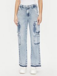 Guess Jeansy W5RA97 D5LG1 Niebieski Regular Fit. Niebieskie jeansy Guess, z aplikacjami. Za 339.99 zł.