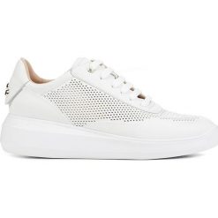 Geox - Buty. Białe obuwie sportowe Geox, z materiału, bez zapięcia. W wyprzedaży za 399.90 zł.