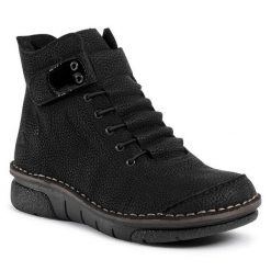 Botki Rieker. Czarne botki Rieker, bez wzorów, bez obcasa, na płaskiej podeszwie, bez zapięcia. Za 339.99 zł.