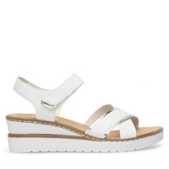 Sandały Rieker. Białe sandały Rieker, bez wzorów, bez obcasa, na koturnie, bez zapięcia. Za 239.99 zł.