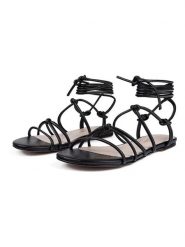 Loft37 Skórzane sandały "Rendezvous At Sunset" w kolorze czarnym rozmiar: 37. Czarne sandały loft37, bez wzorów, klasyczne, z otwartym noskiem, bez obcasa, bez zapięcia. Za 201.08 zł.