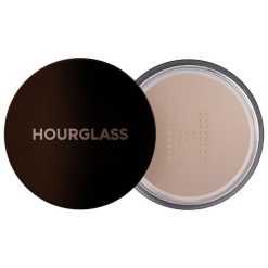 Hourglass Veil Półprzezroczysty puder utrwalający - rozmiar podróżny Pudry 0,9 g 2 g. Pudry HOURGLASS. Za 154.99 zł.