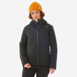 Kurtka narciarska damska Quechua 500. Czarne kurtki narciarskie WED'ZE, s, bez wzorów, z materiału, bez kaptura, narciarskie. Za 439.99 zł.