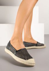 Czarne Espadryle z Siateczki na Plecionej Podeszwie Setolena. Czarne espadryle Born2be, z aplikacjami, bez obcasa, bez zapięcia. W wyprzedaży za 93.49 zł.
