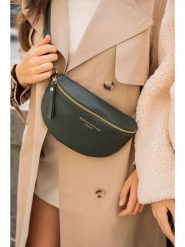 Maison héritage PARIS Skórzana saszetka "Kimi" w kolorze granatowym - 24 x 12 x 5 cm rozmiar: onesize. Niebieskie torby na ramię Maison héritage PARIS, bez wzorów, z materiału, sportowe, przez ramię, bez dodatków. Za 211.81 zł.