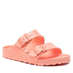 Klapki Birkenstock. Czerwone klapki Birkenstock, bez wzorów, bez obcasa. Za 179.99 zł.
