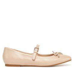 Baleriny Guess. Brązowe baleriny Guess, z aplikacjami, bez obcasa. Za 309.99 zł.