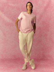 4F Spodnie dresowe joggery damskie - kremowe XL. Brązowe spodnie dresowe 4f, xl, bez wzorów, z dresówki. Za 149.99 zł.