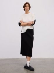 BGN Spódnica w kolorze czarnym rozmiar: 36. Czarne spódnice BGN, na co dzień, bez wzorów, midi, proste. Za 78.99 zł.