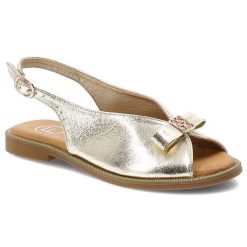 Sandały damskie Filippo, cholewka ze skóry ekologicznej metaliczne wykończenie płaska podeszwa, złote, DS7923/26. Żółte sandały Filippo, z aplikacjami, z materiału, eleganckie, bez obcasa, na płaskiej podeszwie, bez zapięcia. Za 139.00 zł.