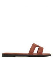 Tommy Hilfiger Klapki Th Logo Strap Mule FW0FW08671 Brązowy. Brązowe klapki TOMMY HILFIGER, bez wzorów, ze skóry, bez obcasa. Za 309.99 zł.