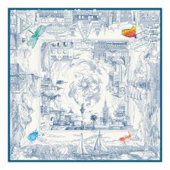 Apaszka Opowieść 48.4 niebieska. Niebieskie torebki klasyczne Lilou, bez wzorów, z jedwabiu, bez dodatków. Za 459.00 zł.