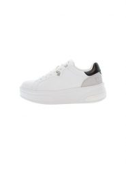 U.S. Polo Assn. Sneakersy w kolorze białym rozmiar: 38. Białe trampki U.S. Polo Assn., bez wzorów, bez zapięcia. Za 250.94 zł.