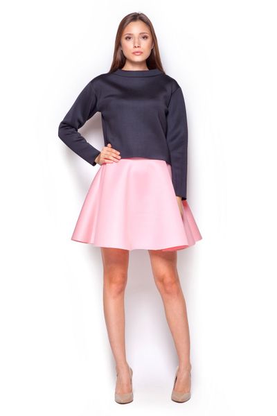 Czarna Bluzka Damska z Szerokim Półgolfem. Czarne bluzki Figl, l, bez wzorów, z materiału, bez kołnierzyka, bez ramiączek. Za 179.00 zł.