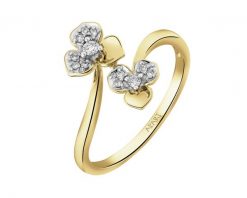 Pierścionek z żółtego złota z diamentami - kwiaty - 0,07 ct - próba 375. Żółte pierścionki Apart, z diamentem, złote. Za 1,659.00 zł.