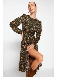 Trendyol Sukienka ze wzorem rozmiar: 42. Sukienki Trendyol, bez wzorów, z wiskozy, bez kołnierzyka, bez ramiączek, maxi. Za 52.99 zł.