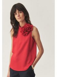 TATUUM Bluzka w kolorze czerwonym rozmiar: 44. Czerwone bluzki Tatuum, bez wzorów, bez kołnierzyka, bez ramiączek. Za 157.73 zł.