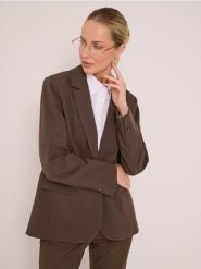 Klasyczna gładka jednorzędowa marynarka z domieszką wiskozy - brązowy. Brązowe marynarki i żakiety Sinsay, l, bez wzorów, z wiskozy, klasyczne. Za 79.99 zł.