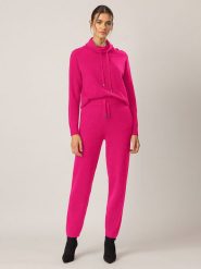 APART Spodnie w kolorze różowym rozmiar: 44. Różowe spodnie materiałowe Apart, bez wzorów, z kaszmiru, z podwyższonym stanem. Za 140.20 zł.