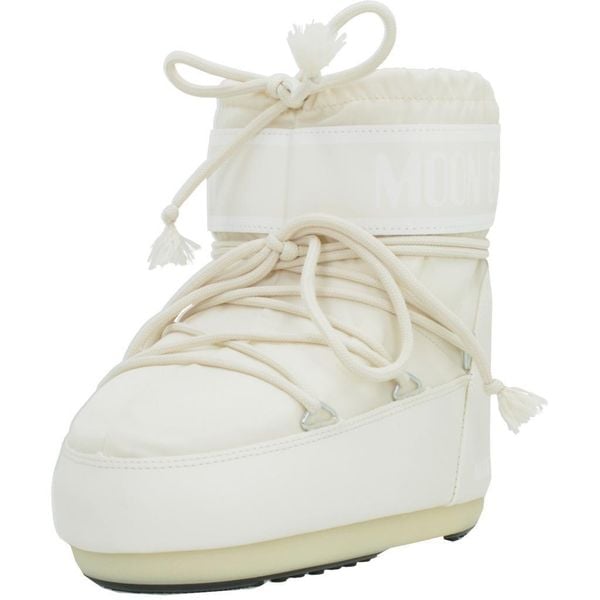Buty MOON BOOT MB ICON LOW NY Biały. Białe trekkingi Moon Boot, z syntetyku, trekkingowe. Za 728.99 zł.