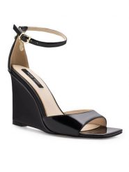 Nine West Sandały ALAYNA FF-2155 Czarny. Czarne sandały Nine West, bez wzorów, z syntetyku, bez obcasa, na koturnie, bez zapięcia. Za 139.99 zł.