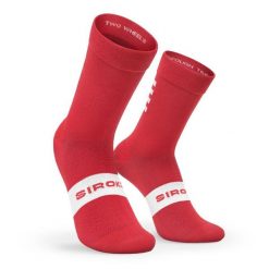 Skarpetki rowerowe unisex S1 Black Kapelmuur. Czerwone skarpety SIROKO, bez wzorów, z nylonu. W wyprzedaży za 57.95 zł.
