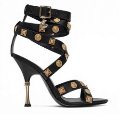 Sandały Just Cavalli. Czarne sandały Just Cavalli, bez wzorów, bez obcasa, na szpilce, bez zapięcia. Za 1,119.00 zł.