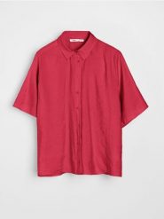Koszula z krótkim rękawem i kołnierzykiem z modalem - fioletowy. Fioletowe koszule Sinsay, l, bez wzorów, bez kołnierzyka, bez ramiączek. Za 59.99 zł.