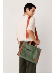 SKFK Torebka "Busot" w kolorze ciemnozielono-pomarańczowym rozmiar: onesize. Zielone torby na ramię SKFK, bez wzorów, z bawełny, przez ramię, bez dodatków. Za 260.99 zł.