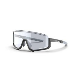 Fotochromowe okulary przeciwsłoneczne Magicshine SP001B. Czarne okulary przeciwsłoneczne MAGICSHINE, bez wzorów, sportowe. Za 230.00 zł.
