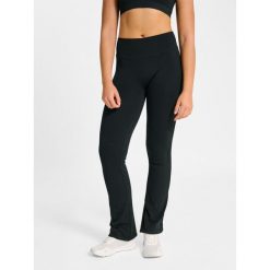 Damskie legginsy Hummel Hiit Seamless Flare. Czarne legginsy Hummel, bez wzorów. Za 239.50 zł.