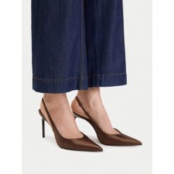 Szpilki Nine West. Brązowe szpilki Nine West, bez wzorów, bez obcasa, na szpilce, bez zapięcia. Za 279.99 zł.